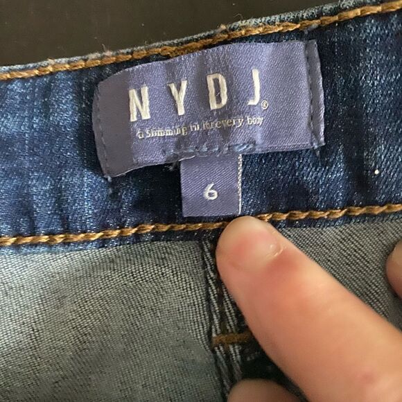 NYDJ mid rise skinny jeans lift & tuck technology size 6 - Picture 5 of 6